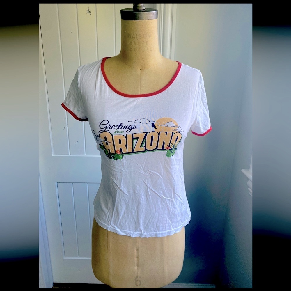 MINKPINK women’s t-shirt size S